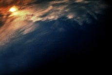 空とかすみ雲の写真素材