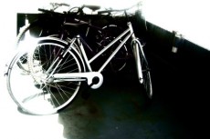 自転車置き場の写真素材