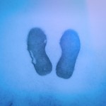 【高解像度】雪の上の足跡（3パターン）